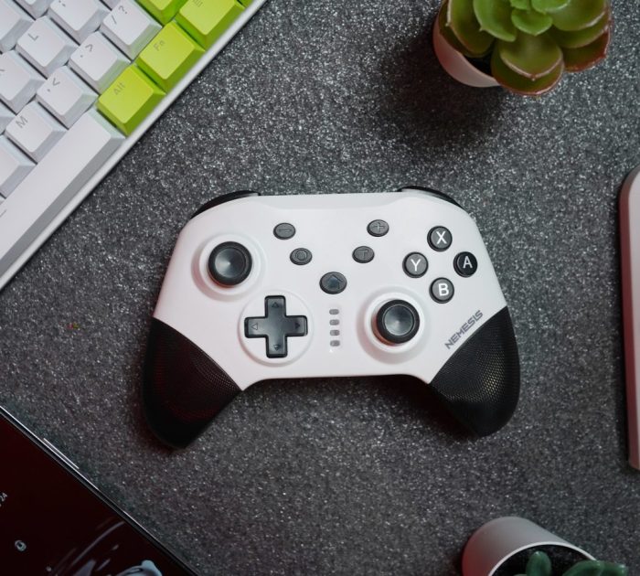6 Rekomendasi JoySTICK Controller GAMEPAD PC Bisa Untuk Android ... Controller Game Kini Hadir dengan Fitur Haptic Feedback Canggih